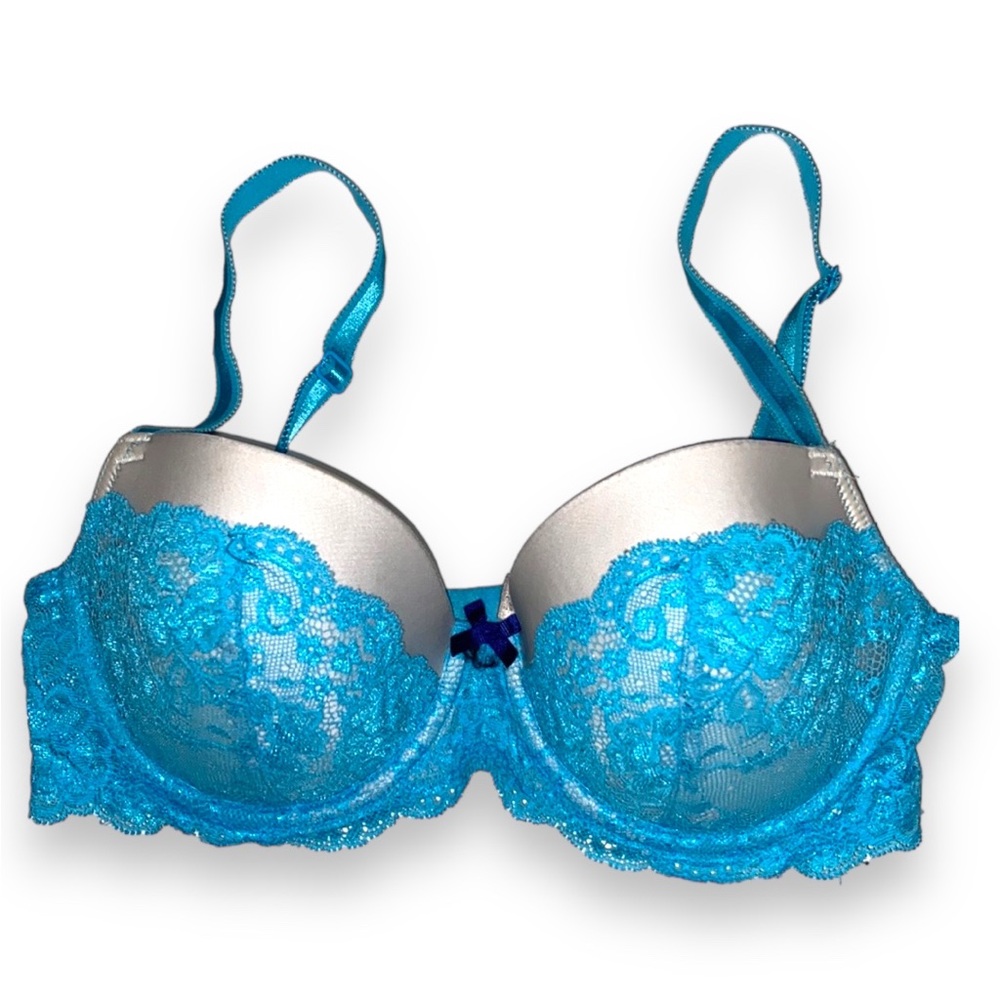 Victoria Secrets Dream Angels lace bra
